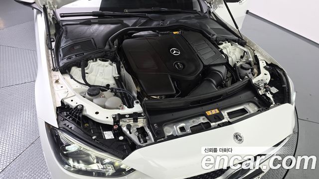 Mercedes-Benz C-Class (W206) C300 4MATIC AMG Line 2023 — фото 6