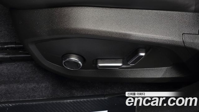 Renault Korea Grand Koleos 1.5 E-TECH Esprit Alphine Noir 2WD 2025 — фото 29