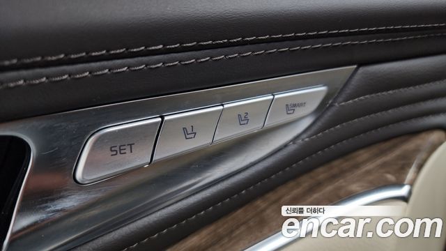 Kia K9 3.8 GDI AWD PlatinumⅡ 2020 — фото 32