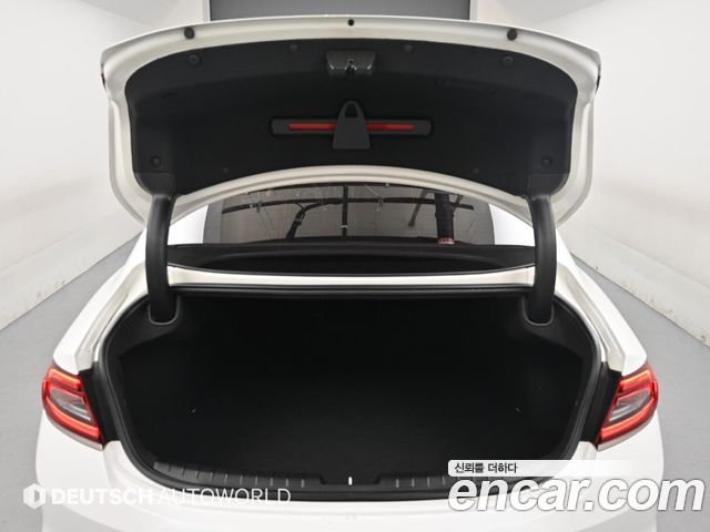Hyundai Grandeur (IG) 3.0 Premium 2019 — фото 23