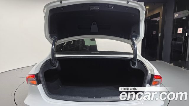 Hyundai Grandeur (IG) 2.5 Premium 2023 — фото 20