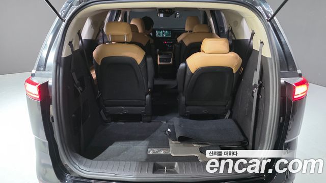 Kia Carnival (IV) Diesel 9-Seater Prestige 2022 — фото 20