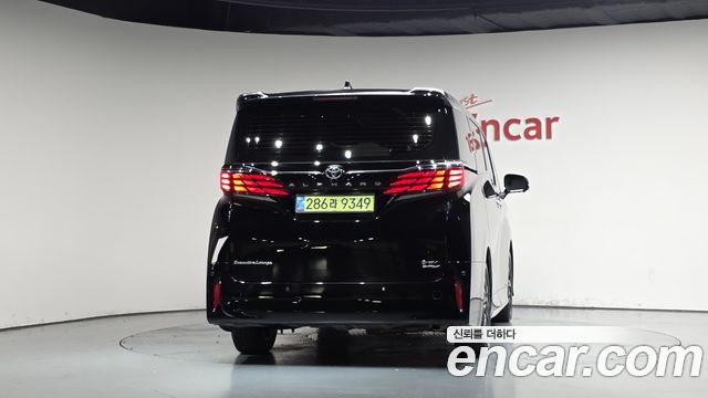 Toyota Alphard (IV) 2.5 HEV Executive AWD 2025 — фото 4