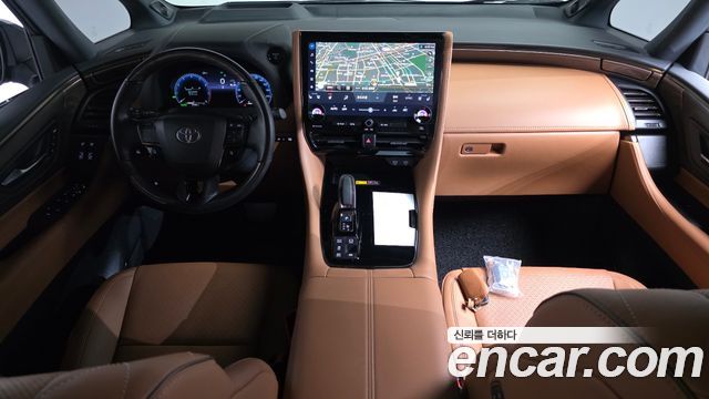 Toyota Alphard (IV) 2.5 HEV Executive AWD 2025 — фото 7