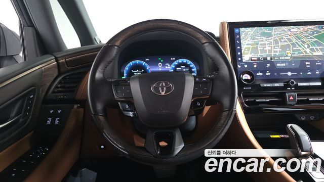 Toyota Alphard (IV) 2.5 HEV Executive AWD 2025 — фото 13