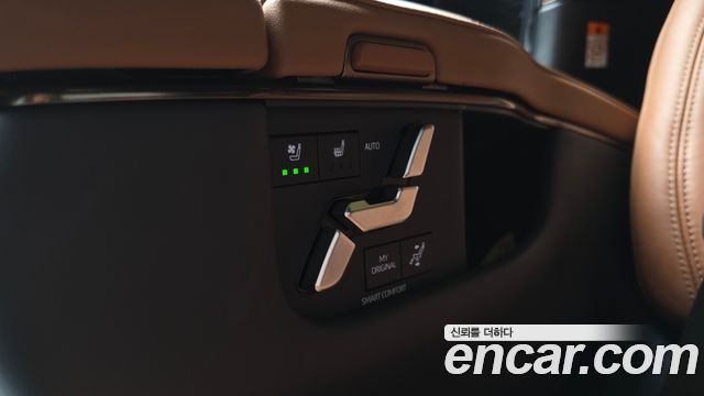 Toyota Alphard (IV) 2.5 HEV Executive AWD 2025 — фото 36