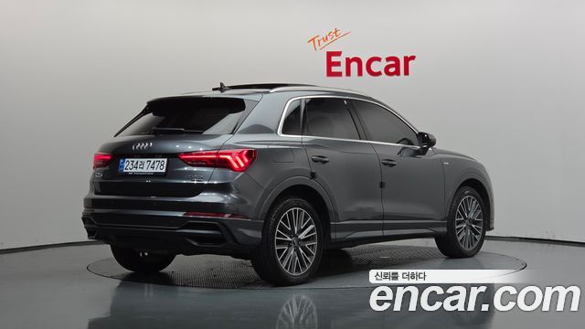Audi Q3 (F3) 35 TDI Quattro Premium 2023 — фото 2