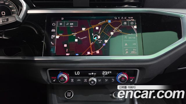 Audi Q3 (F3) 35 TDI Quattro Premium 2023 — фото 14
