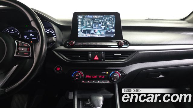 Kia K3 Luxury 2020 — фото 14