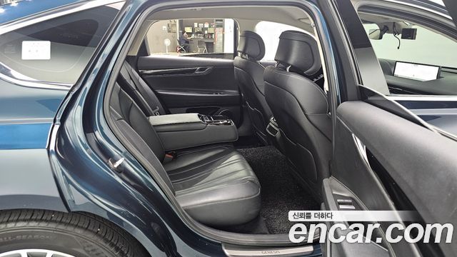 Genesis G80 (RG3) Gasoline 2.5 Turbo AWD 2022 — фото 17