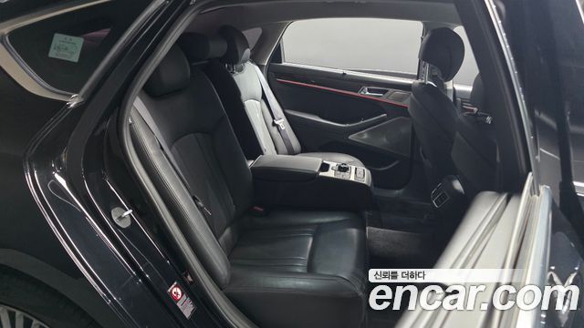 Genesis G80 3.3 GDI AWD Premium Luxury 2017 — фото 11