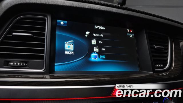 Genesis G80 3.3 GDI AWD Premium Luxury 2017 — фото 15
