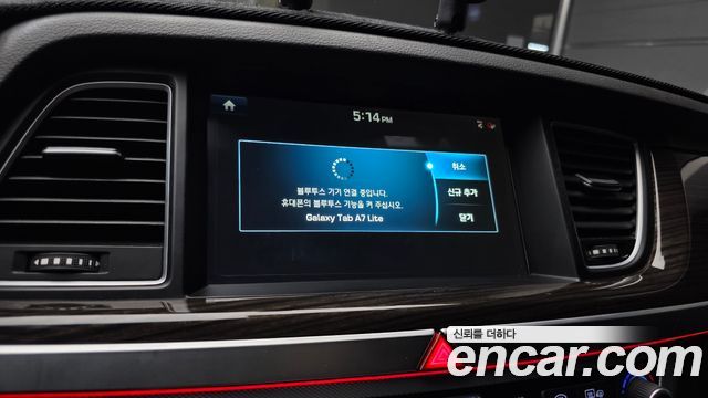 Genesis G80 3.3 GDI AWD Premium Luxury 2017 — фото 16