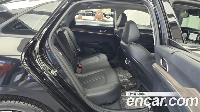Kia K5 (III) 1.6 Turbo Noblesse 2023 — фото 11