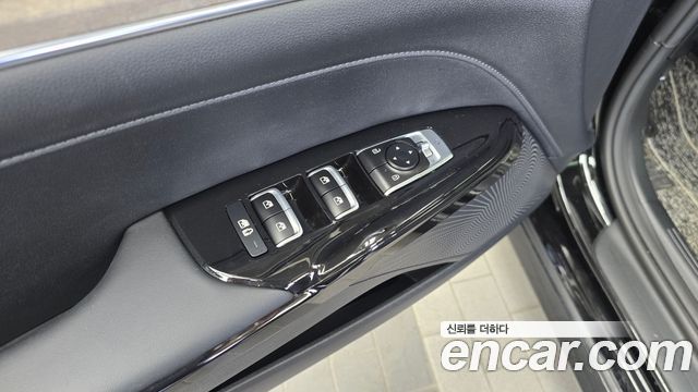 Kia K5 (III) 1.6 Turbo Noblesse 2023 — фото 15