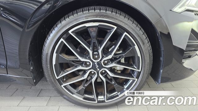 Kia K5 (III) 1.6 Turbo Noblesse 2023 — фото 21