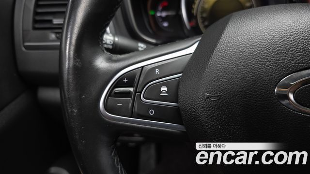 Renault Korea QM6 2.0 GDe RE Signature 2WD 2022 — фото 35