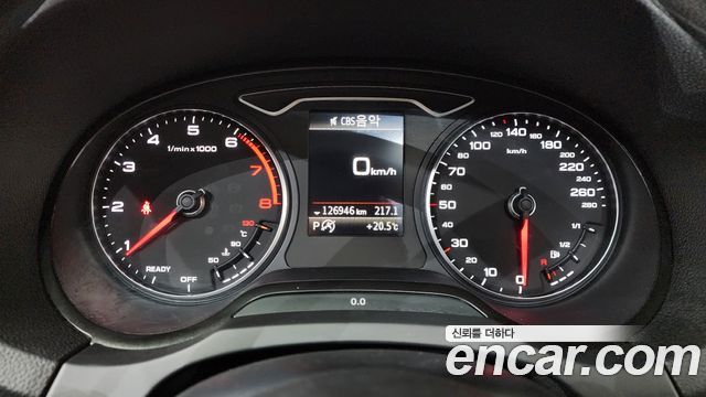 Audi A3 40 TFSI 8V 2018 — фото 8