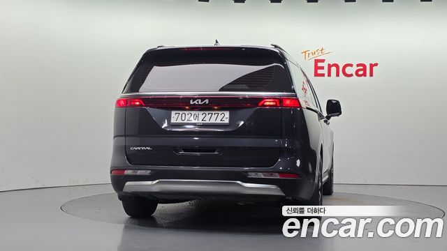 Kia Carnival (IV) Gasoline 11-Seater Signature 2023 — фото 4