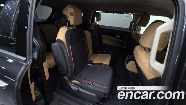 Kia Carnival (IV) Gasoline 11-Seater Signature 2023 — фото 18