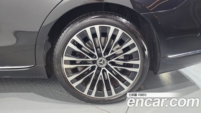 Mercedes-Benz S-Class (W223) S580L 4MATIC 2021 — фото 21