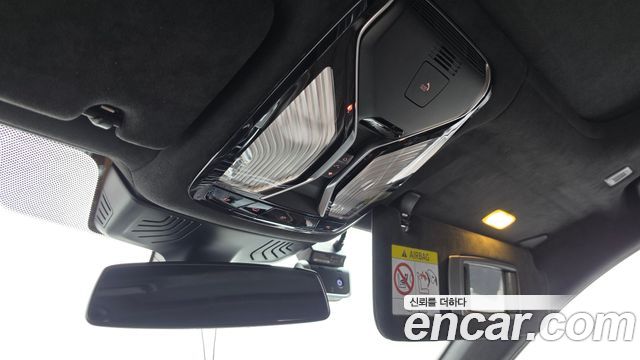 BMW 7 Series (G11) 740Li xDrive Design Pure Excellence 2021 — фото 19