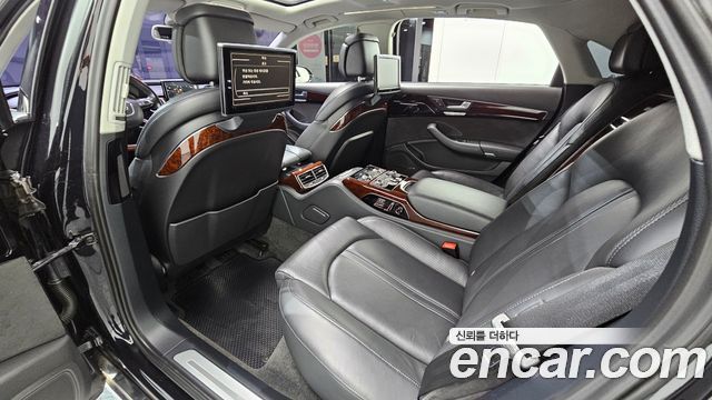 Audi A8 4.2 FSI Quattro LWB D4 2012 — фото 11