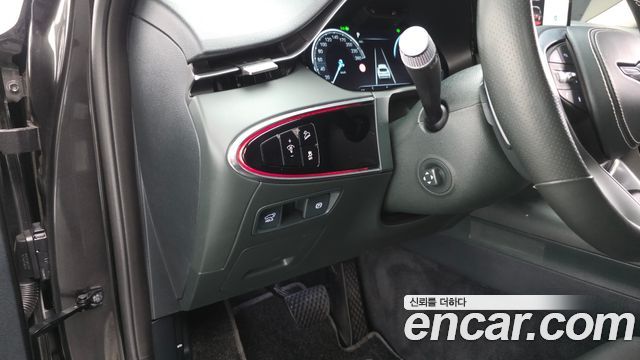 Genesis Electrified (GV70) e-AWD 2022 — фото 13