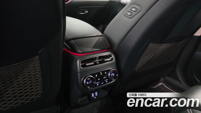 Genesis Electrified (GV70) e-AWD 2022 — фото 19