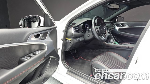 Genesis G70 2.0T AWD Sport Package 2019 — фото 10