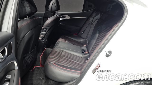 Genesis G70 2.0T AWD Sport Package 2019 — фото 12