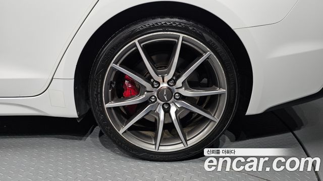 Genesis G70 2.0T AWD Sport Package 2019 — фото 21
