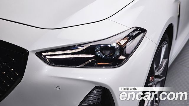 Genesis G70 2.0T AWD Sport Package 2019 — фото 22
