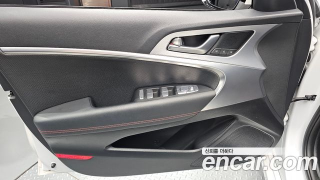 Genesis G70 2.0T AWD Sport Package 2019 — фото 24