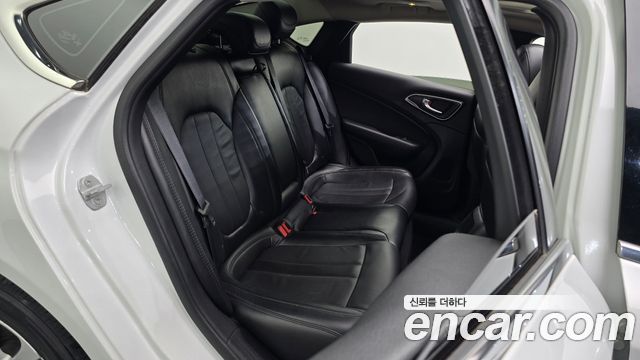 Chrysler 200 (II) 2.4 Limited 2015 — фото 12