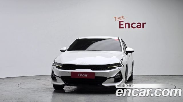 Kia K5 (III) 2.0 Prestige 2022 — фото 3