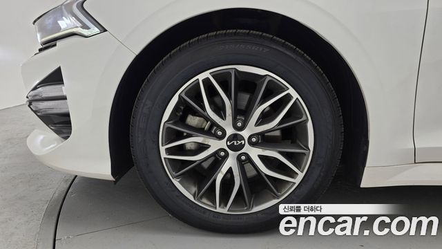 Kia K5 (III) 2.0 Prestige 2022 — фото 5