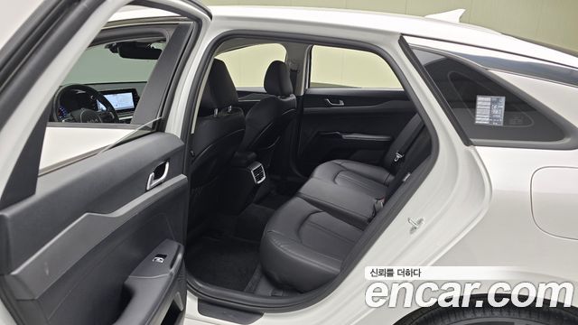 Kia K5 (III) 2.0 Prestige 2022 — фото 12