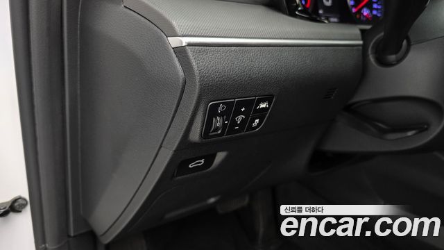 Kia K5 (III) 2.0 Prestige 2022 — фото 16