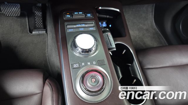Genesis GV70 2.5T Gasoline 2WD 2021 — фото 9