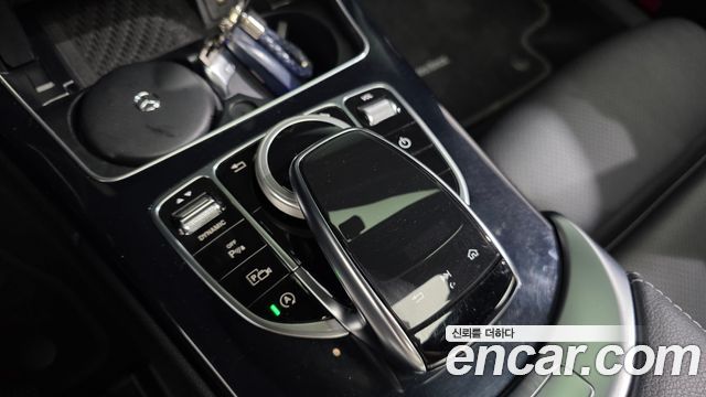 Mercedes-Benz C-Class (W205) C220 d 4MATIC 2020 — фото 29