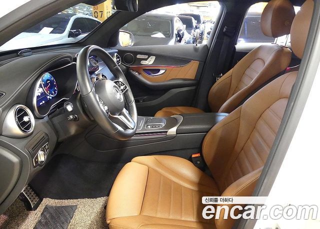 Mercedes-Benz GLC-Class (X253) GCL300 4MATIC Coupe 2023 — фото 10