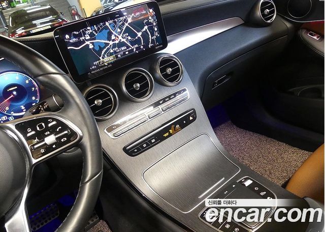 Mercedes-Benz GLC-Class (X253) GCL300 4MATIC Coupe 2023 — фото 17