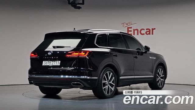 Volkswagen Touareg (III) 3.0 TDI Prestige 2020 — фото 2