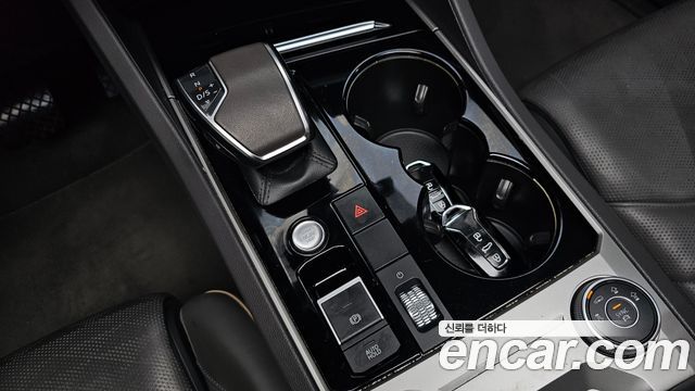 Volkswagen Touareg (III) 3.0 TDI Prestige 2020 — фото 9