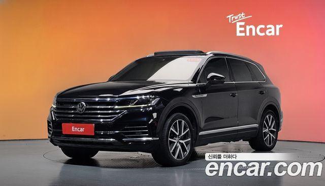 Volkswagen Touareg (III) 3.0 TDI Prestige 2020 — фото 1