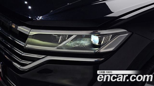 Volkswagen Touareg (III) 3.0 TDI Prestige 2020 — фото 22