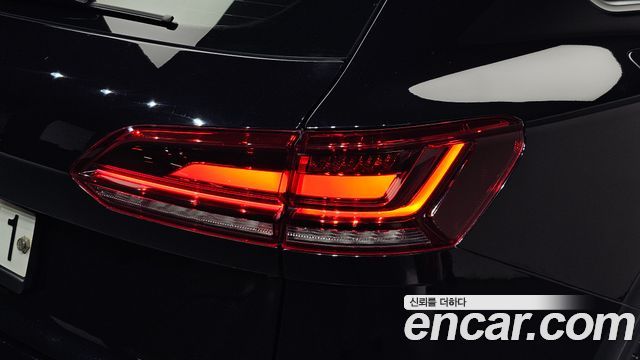 Volkswagen Touareg (III) 3.0 TDI Prestige 2020 — фото 23
