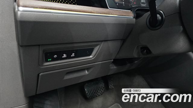 Volkswagen Touareg (III) 3.0 TDI Prestige 2020 — фото 30