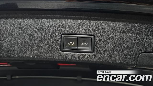 Volkswagen Touareg (III) 3.0 TDI Prestige 2020 — фото 36